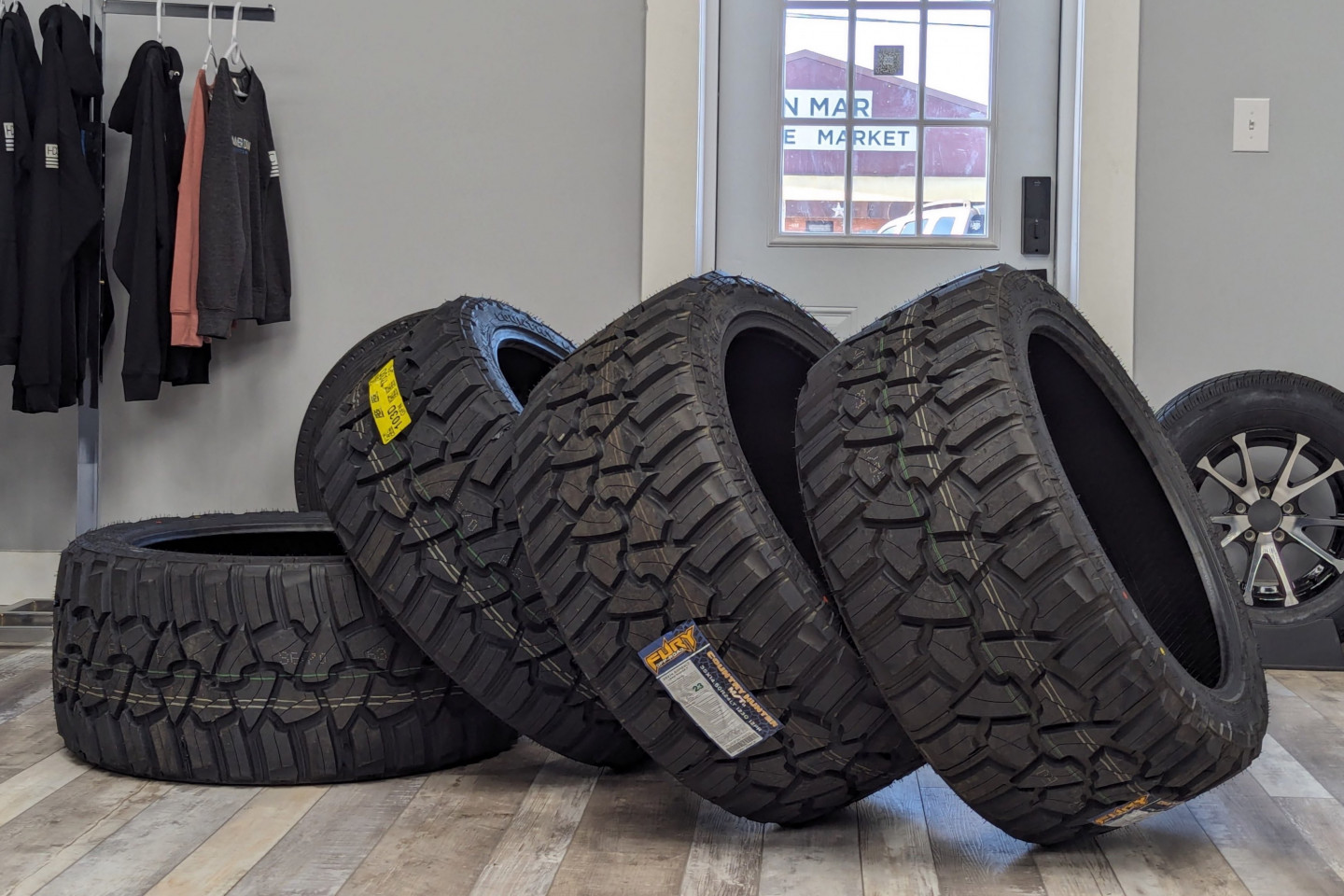 For all your tire, wheel, and lift kit needs!